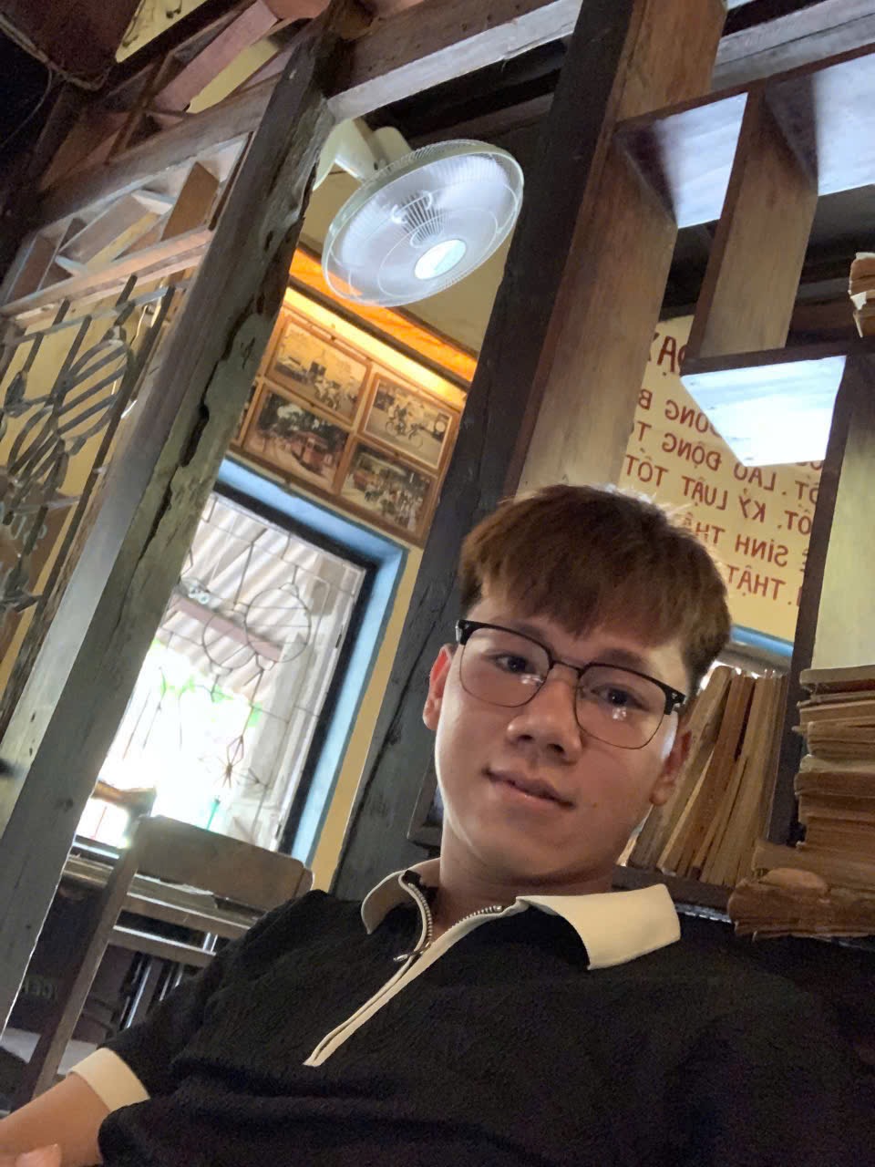 Hùng Nguyễn 